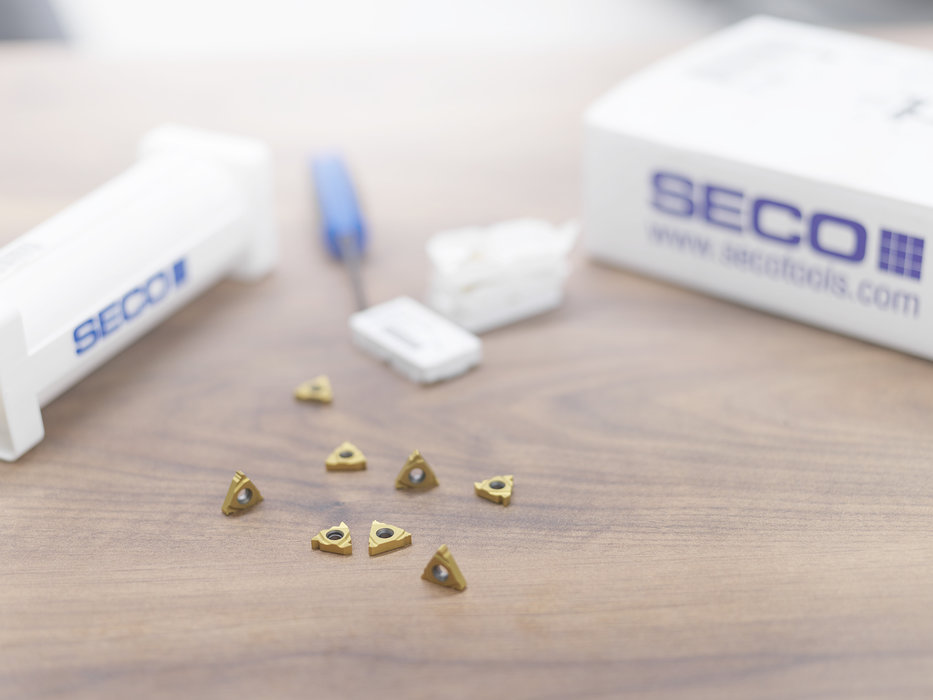 Seco Tools Expands Range of Full-Profile Precision Threading Inserts